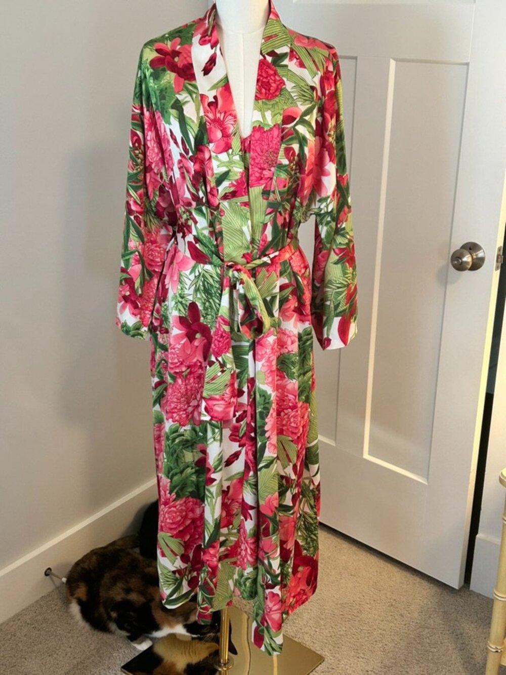 Natori Tropical Nightgown and Robe Set
